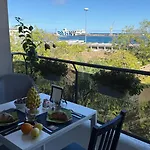Location10 לינה וארוחת בוקר