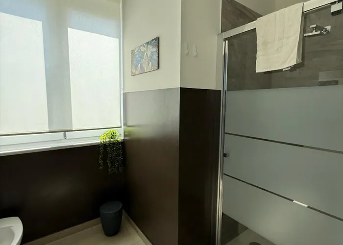 Location10 Frühstückspension 4*